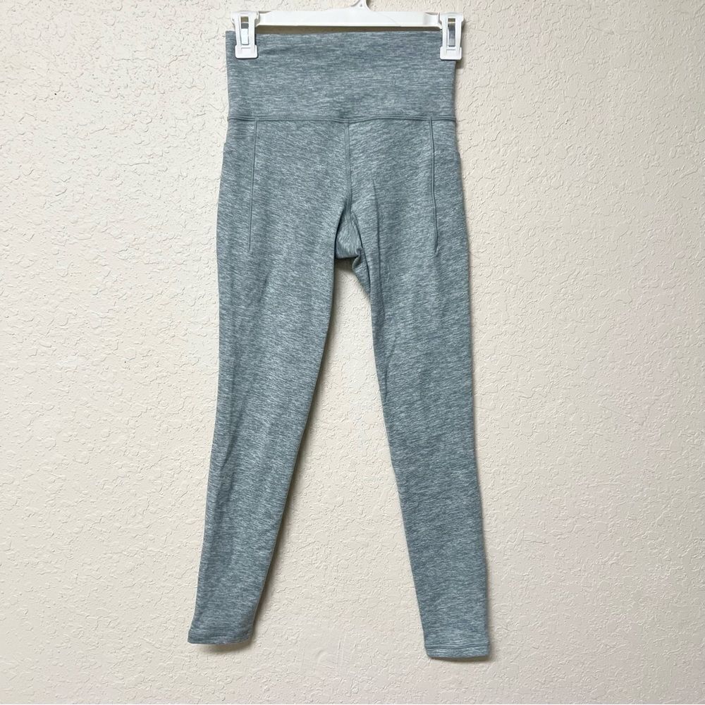 Athleta Salutation Stash Pocket II Softluxe Tight Heather Green Ankle Size XS